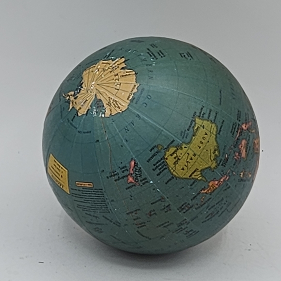 GLOBE 4inch diameter 163,000,000 : 1 scale copyright 2008 government of India - Picture 7 of 11